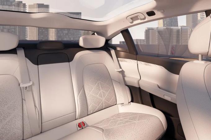 Nio Et7 4 portes et 5 places voiture de luxe nouvelle énergie 5