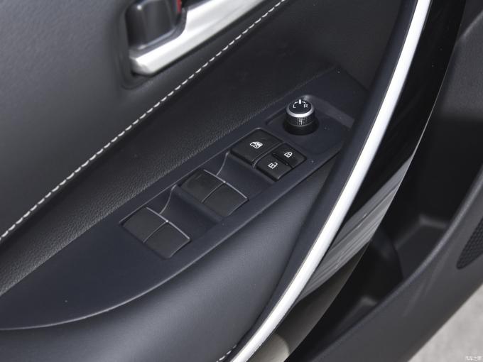 Toyota Corolla Cross Frontlander à bas prix Toyota SUV 5 places en stock 7